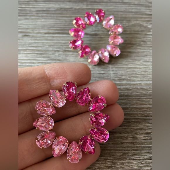 Barbie round crystalâstone stud A24 - Picture 2 of 4